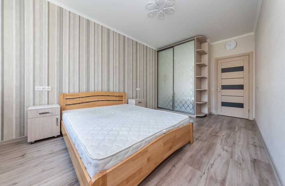 Орендувати квартиру за адресою вул. Кристерів, 20а в Київ на Findly.com.ua Квартира на вул. Кристерів, 20а в Київ, ID 327104, фото №1