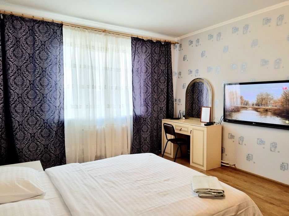 Квартира на вул. Срібнокільська, 12 в Київ, ID 329898, фото №1