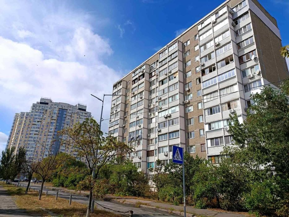 Купити квартиру за адресою вул. Йорданська, 2Б в Київ на Findly.com.ua Квартира на вул. Йорданська, 2Б в Київ, ID 336551, фото №1
