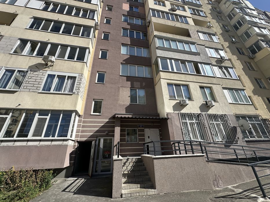 Купити квартиру в Київ на Findly.com.ua Квартира в Київ, ID 336292, фото №1