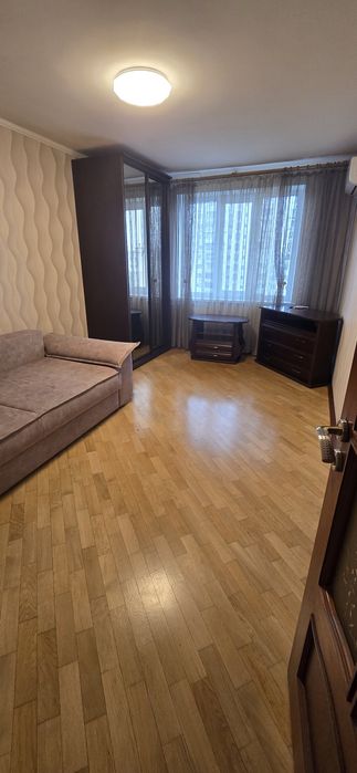 Квартира на пл. Оболонська, 5, ID 338992, фото №1