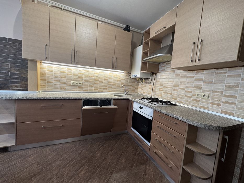 Квартира на вул. Толстого, 56А в Київ, ID 339338, фото №1