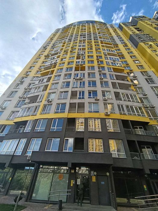 Купити квартиру за адресою вул. Кадетський Гай, 10 в Київ на Findly.com.ua Квартира на вул. Кадетський Гай, 10 в Київ, ID 341444, фото №1
