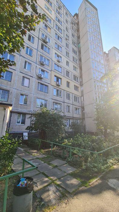 Купити квартиру за адресою вул. Попова, 8 в Київ на Findly.com.ua Квартира на вул. Попова, 8 в Київ, ID 341440, фото №1
