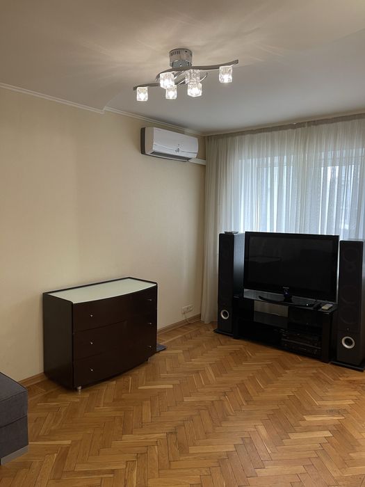 Орендувати квартиру за адресою вул. Бакулина, 3 в Харків на Findly.com.ua Квартира на вул. Бакулина, 3 в Харків, ID 347581, фото №1