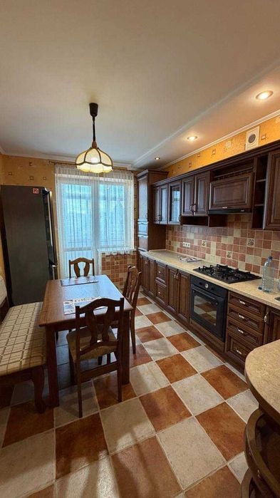 Квартира на вул. Незалежності, ID 349492, фото №1