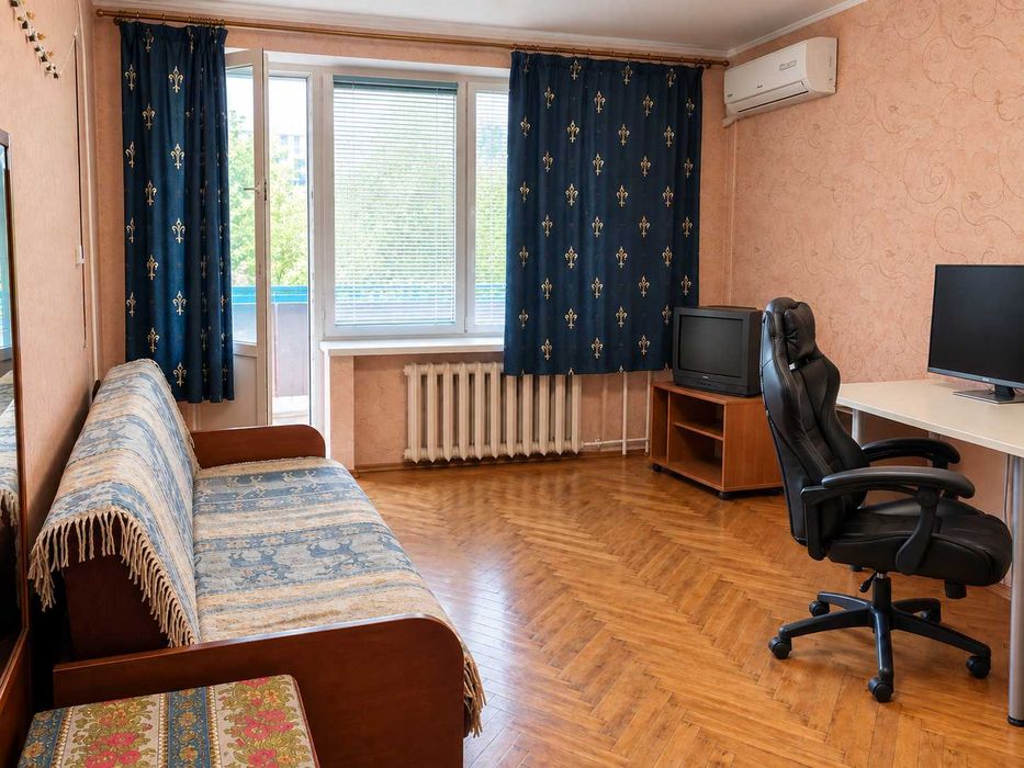 Купити квартиру за адресою просп. Лісовий, 17 в Київ на Findly.com.ua Квартира на просп. Лісовий, 17 в Київ, ID 354101, фото №1