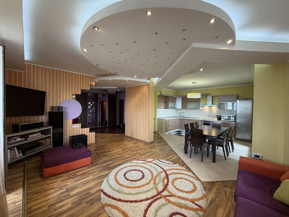 Квартира на вул. Анни Ахматової, 13, ID 356155, фото №1