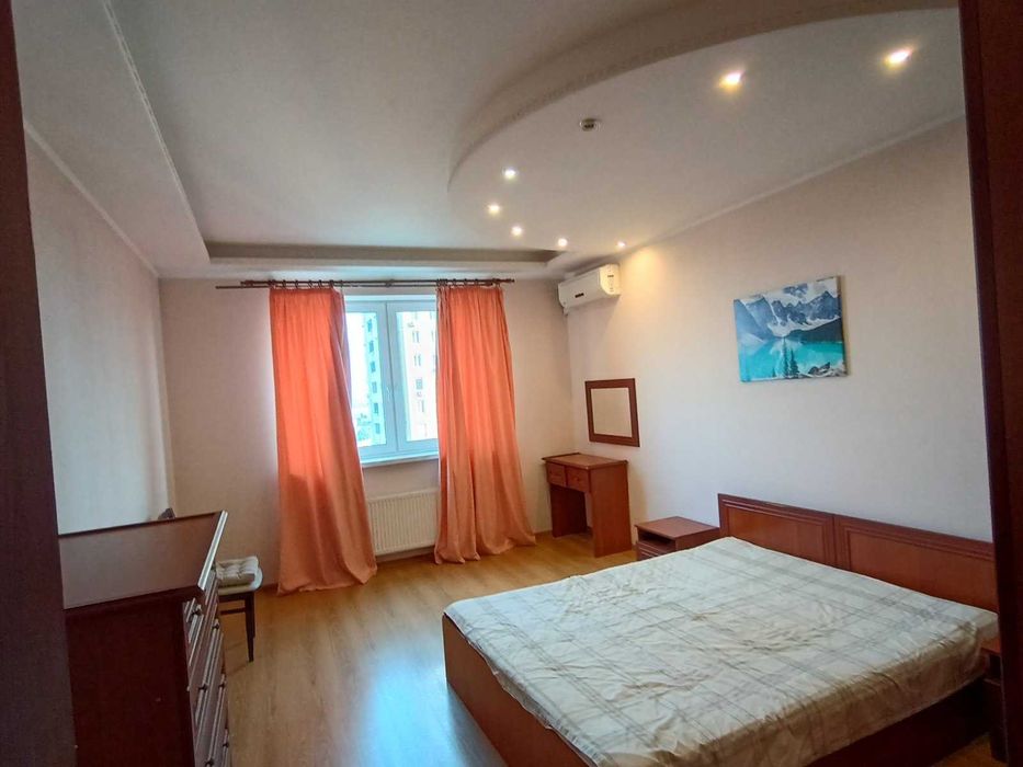 Квартира на просп. Науки, 69 в Києві, ID 358883, фото №15