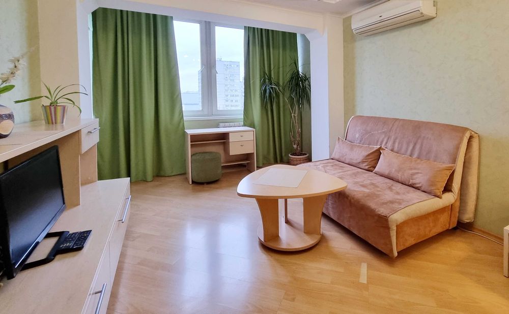 Квартира на вул. Євгена Сверстюка, 8, ID 359364, фото №1