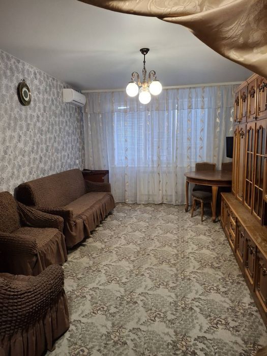 Орендувати квартиру за адресою вул. Героїв Крут, 12 на Findly.com.ua Квартира на вул. Героїв Крут, 12, ID 374804, фото №1