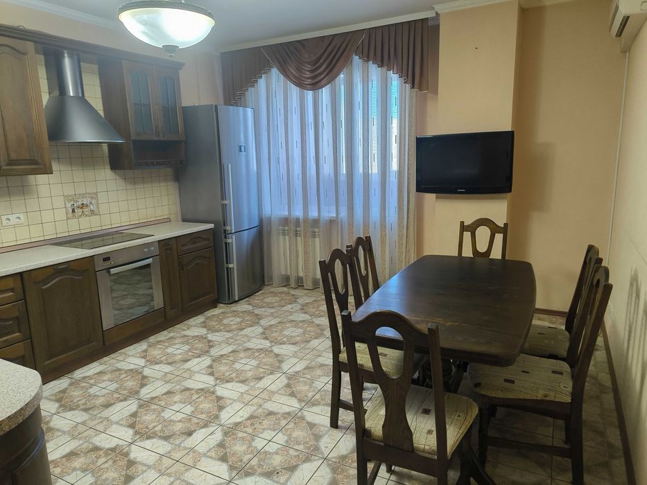 Квартира на бульв. Миколи Руденка в Києві, ID 376625, фото №2