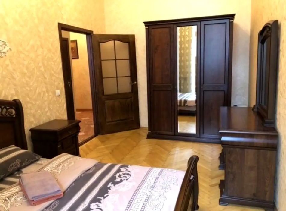Квартира на вул. Басейна, 12 в Києві, ID 385363, фото №2