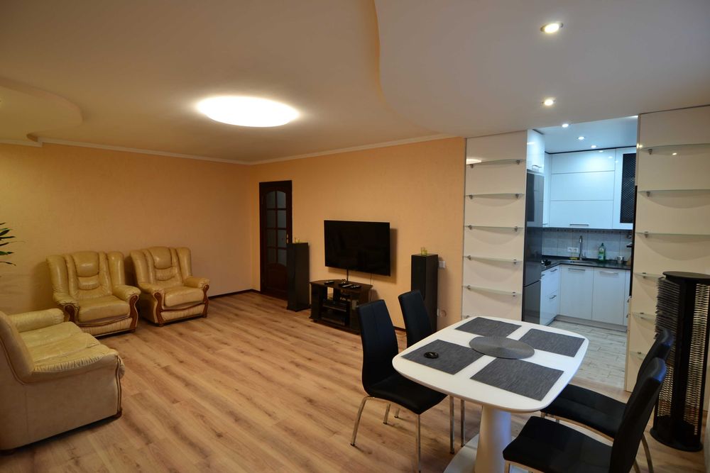 Квартира на пров. Варязький, 13 в Київ, ID 382621, фото №1