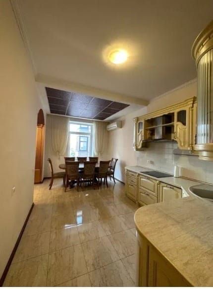 Квартира на Круглоуніверситетська, 3-5 в Києві, ID 383582, фото №4