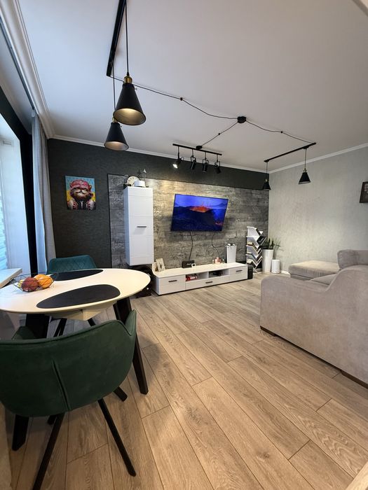 Квартира на вул. Комарова, ID 385159, фото №1