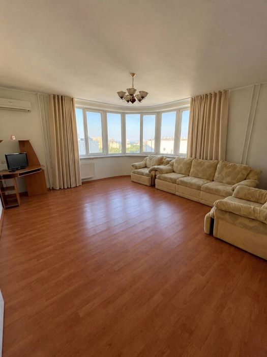 Квартира на вул. Добровольців, 10, ID 390636, фото №1