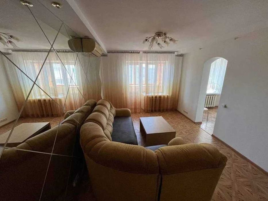 Квартира на біля метро Мінська в Києві, ID 401625, фото №2