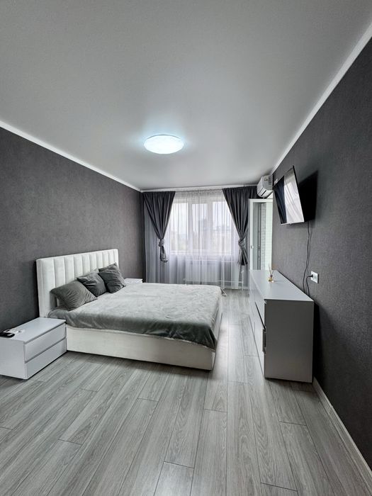 Квартира на вул. Незалежності України, 18 в Кривий Ріг, ID 408609, фото №1