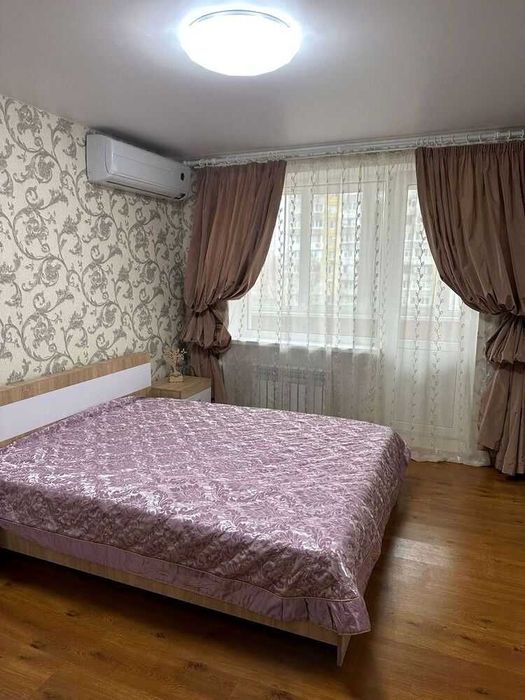 Орендувати квартиру за адресою Тополь-3, 57 в Дніпро на Findly.com.ua Квартира на Тополь-3, 57 в Дніпро, ID 408612, фото №1