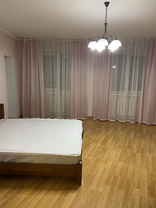 Квартира на вул. Срібнокільська, 12 в Києві, ID 410268, фото №2