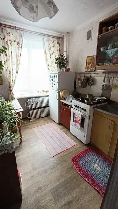 Купити квартиру за адресою вул. Сухомлинського на Findly.com.ua Квартира на вул. Сухомлинського, ID 418733, фото №1