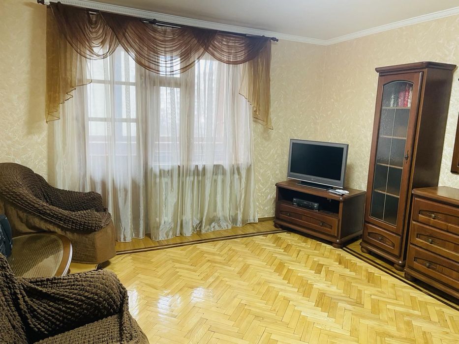 Квартира на просп. Павла Тичини, 8 в Києві, ID 429277, фото №3