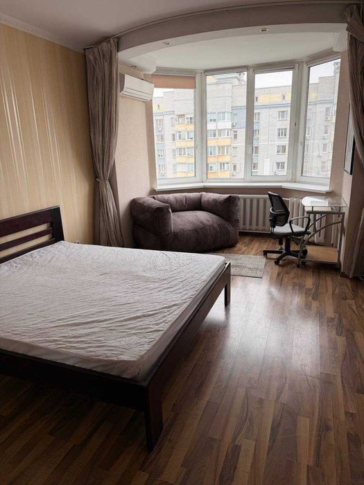 Квартира на вул. Ахматової, 35А, ID 437937, фото №1