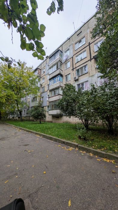 Купити квартиру за адресою вул. Героїв-Рятувальників, 10 на Findly.com.ua Квартира на вул. Героїв-Рятувальників, 10, ID 475700, фото №1