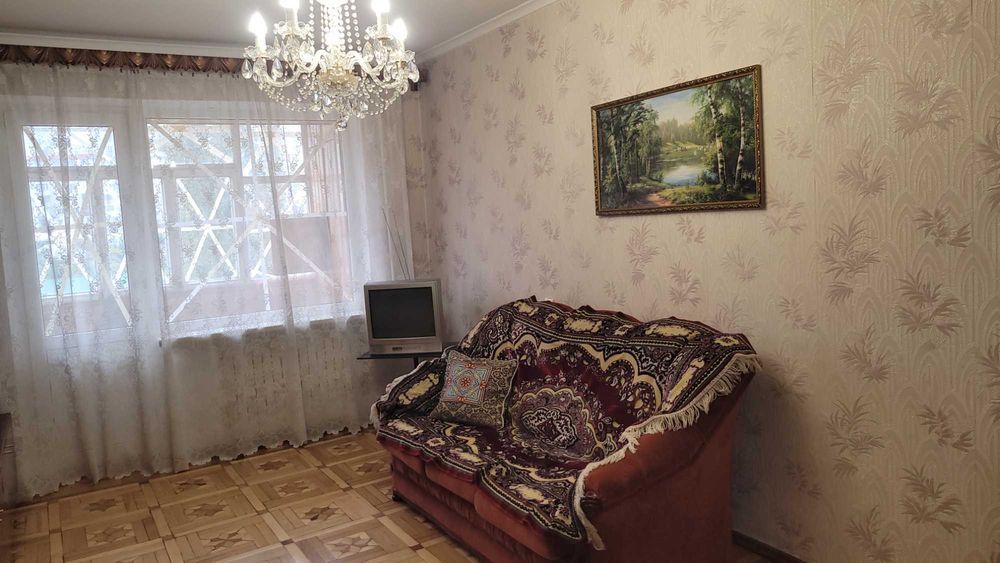 Орендувати квартиру за адресою просп. Небесної Сотні на Findly.com.ua Квартира на просп. Небесної Сотні, ID 485432, фото №1