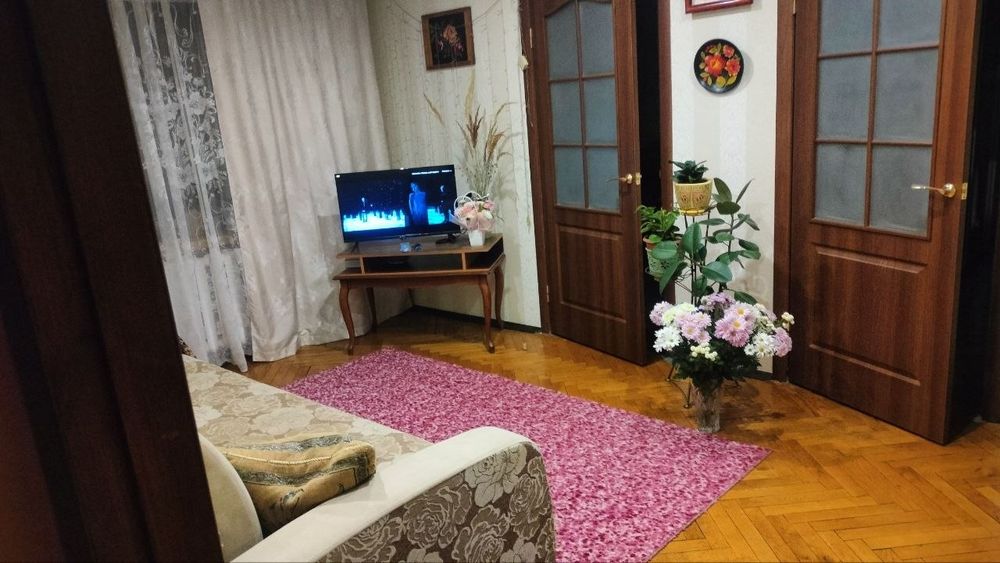 Орендувати квартиру за адресою вул. Садова, 6 на Findly.com.ua Квартира на вул. Садова, 6, ID 487014, фото №1