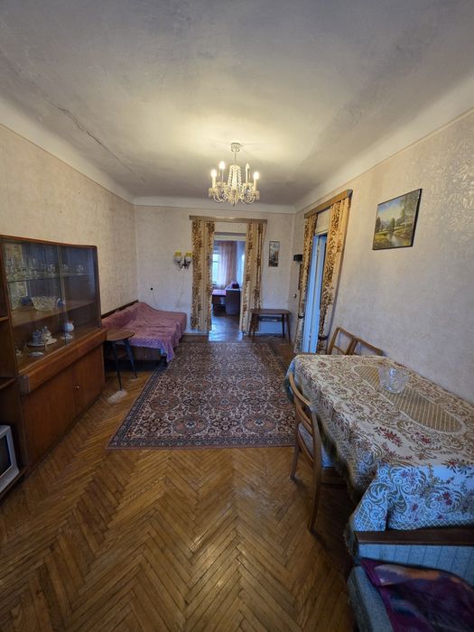 Орендувати квартиру за адресою вул. Будівельників, 12 на Findly.com.ua Квартира на вул. Будівельників, 12, ID 495251, фото №1