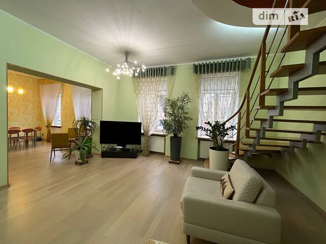 Квартира на вул. Хмельницького Богдана в Чернівцях, ID 220489, фото №1