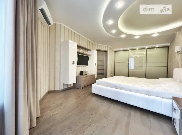 Квартира на вул. Миру, 36 в Києві, ID 241830, фото №1