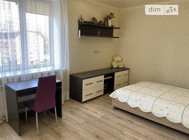 Квартира на вул. Джерельна, 4 в Києві, ID 228052, фото №1