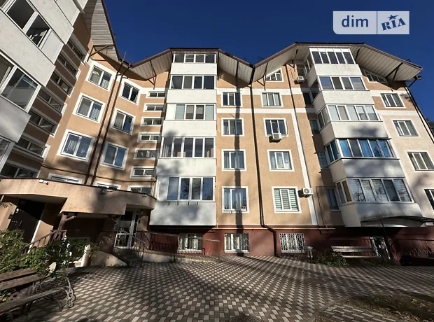 Купити квартиру за адресою вул. Отамана Орлика, 4Б в Київ на Findly.com.ua Квартира на вул. Отамана Орлика, 4Б в Київ, ID 338546, фото №1