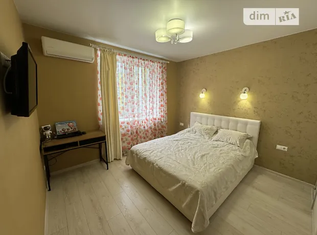 Квартира на вул. Джерельна, 12 в Києві, ID 240052, фото №1