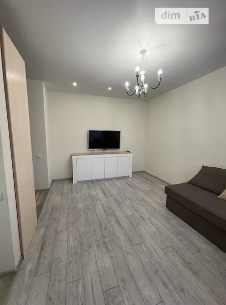 Квартира на вул. Українська в Києві, ID 240301, фото №2