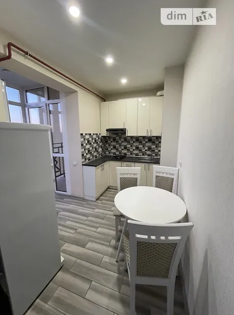 Квартира на вул. Українська в Києві, ID 240301, фото №5