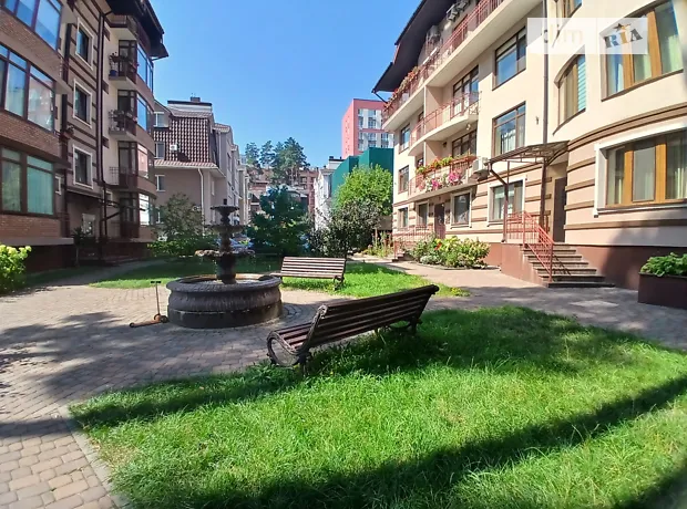 Квартира на вул. Літературна, 4Н в Києві, ID 303464, фото №1
