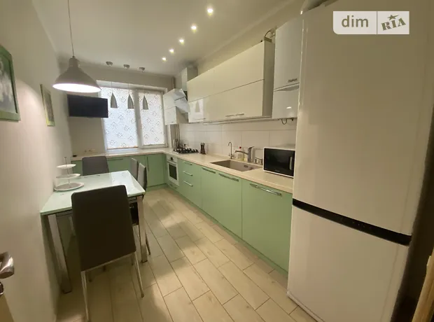 Квартира на вул. Київська, 22Е в Києві, ID 239886, фото №3