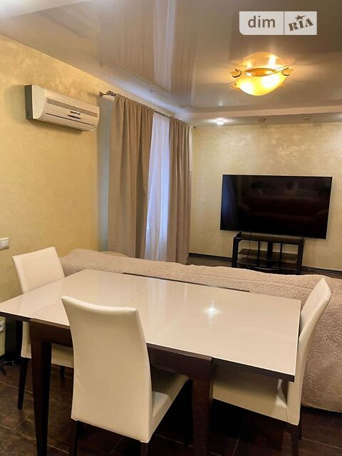 Квартира на вул. Рибальська, 8 в Києві, ID 172158, фото №1