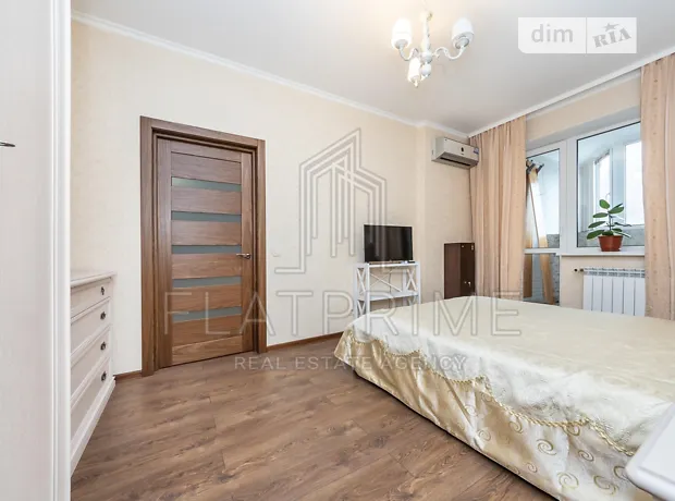 Квартира на вул. Срібнокільська, 12 в Києві, ID 206360, фото №9