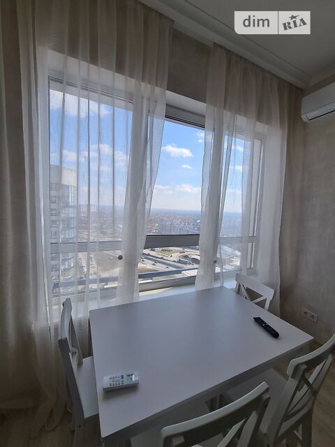 Квартира на просп. Миколи Бажана, 1А в Київ, ID 170568, фото №1