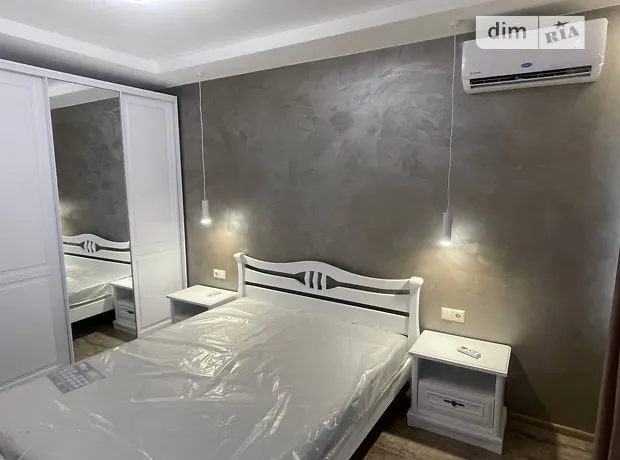 Квартира на вул. Михайла Максимовича, 26 в Києві, ID 204683, фото №1