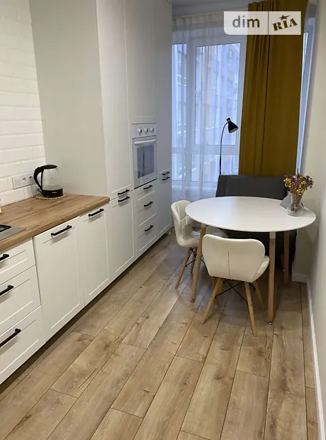 Квартира на вул. Літературна, 11 в Київ, ID 356893, фото №1