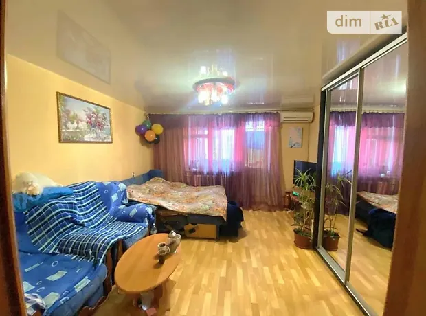 Купити квартиру за адресою вул. Олександрійська, 18А в Одеса на Findly.com.ua Квартира на вул. Олександрійська, 18А в Одеса, ID 306064, фото №1