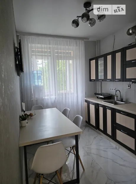 Квартира на вул. Українська, 85В в Києві, ID 239071, фото №2