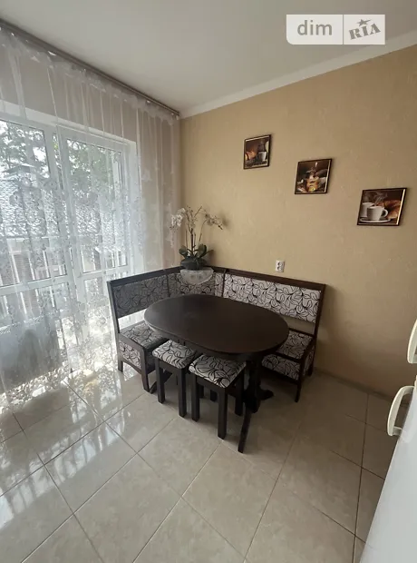 Квартира на вул. Університетська, 34В в Києві, ID 241544, фото №1
