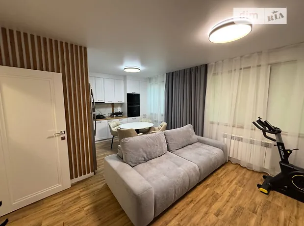 Квартира на вул. Заньковецької, 25 в Ужгороді, ID 243781, фото №1